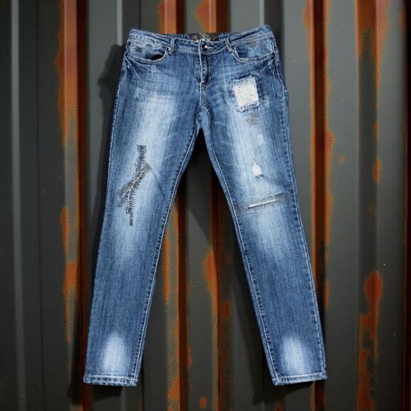 Dollhouse Denim - Juniors Dollhouse Distressed Skinny Ankle Jeans Size 13 33x31 #104